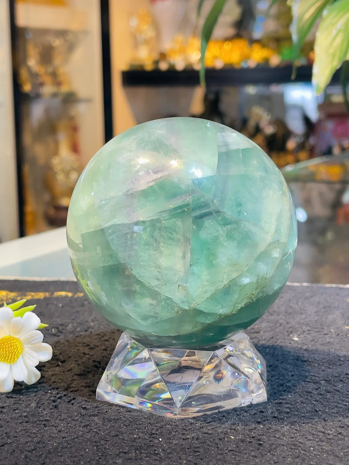 Quả cầu đá dạ quang(646gr) GM144-S5-2170
